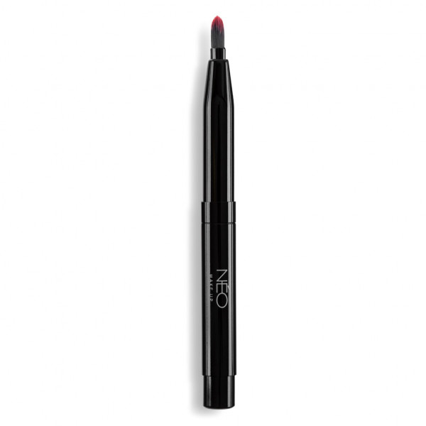 14 Lip Brush